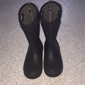 Bogs boys or girls winter boots